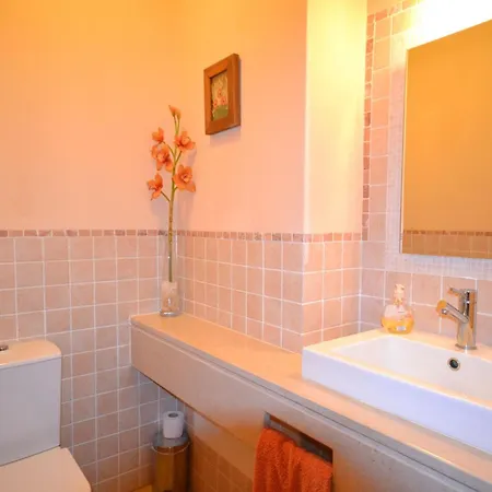 Holiday home Luxurioese Privatvilla Mit Infinity Pool *