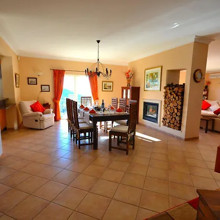 Villa Vida Nova Моншики