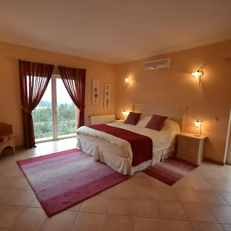 Luxurioese Privatvilla Mit Infinity Pool Holiday home
